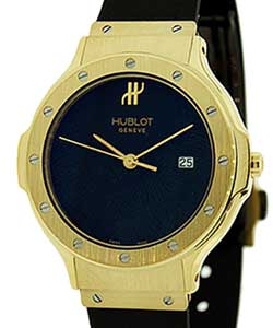 Classic 32mm Quartz in Yellow Gold on Black Rubber Strap with Black Dial