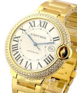 Ballon Bleu 42mm in Yellow Gold with Diamonds Bezel on Yellow Gold Bracelet with Silver Dial