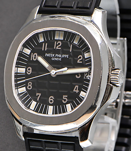 5065A - Jumbo Aquanaut on Rubber Strap Steel - Black Dial - Circa 1988