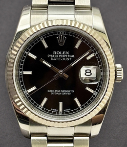 Datejust 36mm in Steel with White Gold Fluted Bezel on Oyster Bracelet with Black Luminous Index Dial