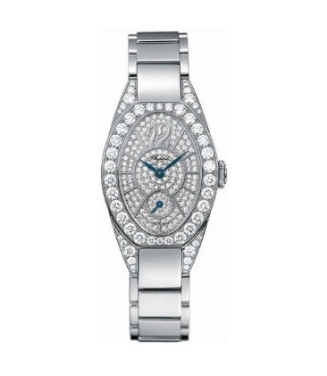 Les Classiques Ovale in White Gold with Diamond Bezel on White Gold Bracelet with Pave Diamond Dial