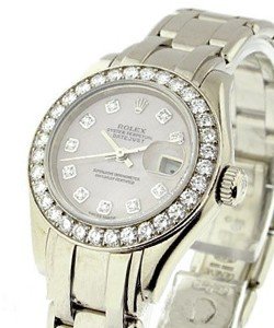 Masterpiece Lady's in White Gold with 32 Diamond Bezel on White Gold Pearlmaster Bracelet with Silver Diamond Dial