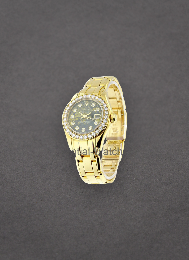 Pre-Owned Rolex Masterpiece Lady's in Yellow Gold with 32 Diamond Bezel