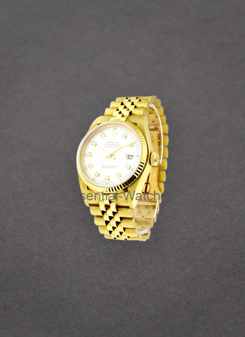 Pre-Owned Rolex Men's Datejust 36mm in Yellow Gold with Fluted Bezel