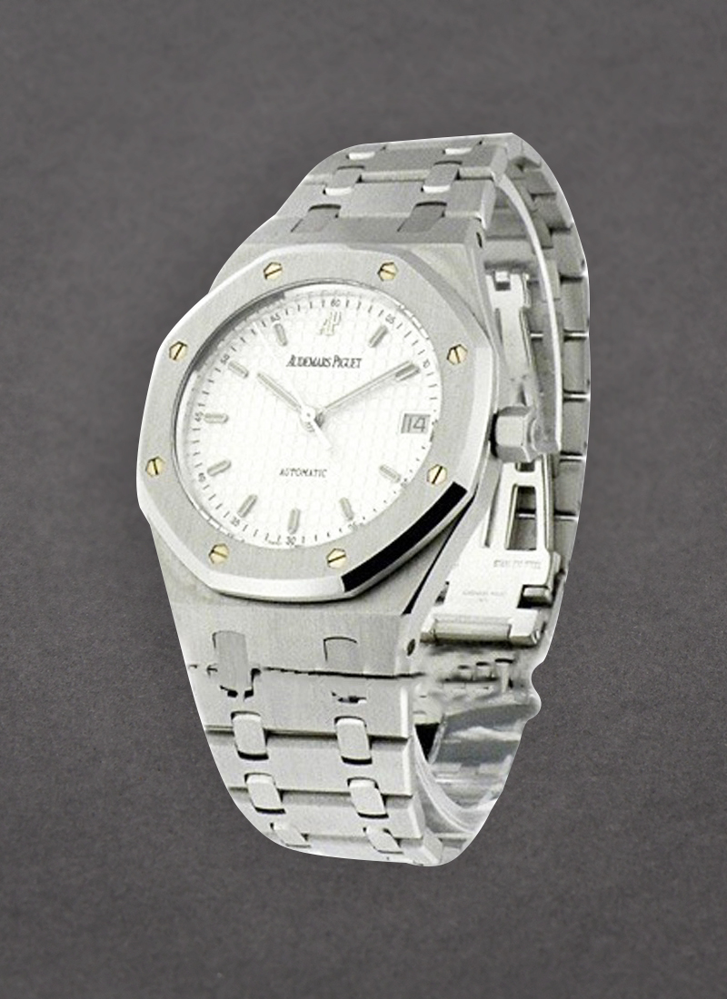 Audemars Piguet Royal Oak 36mm Automatic in Steel