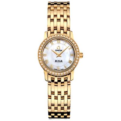 De Ville Prestige in Yellow Gold with Diamond Bezel on Yellow Gold Bracelet with MOP Dial