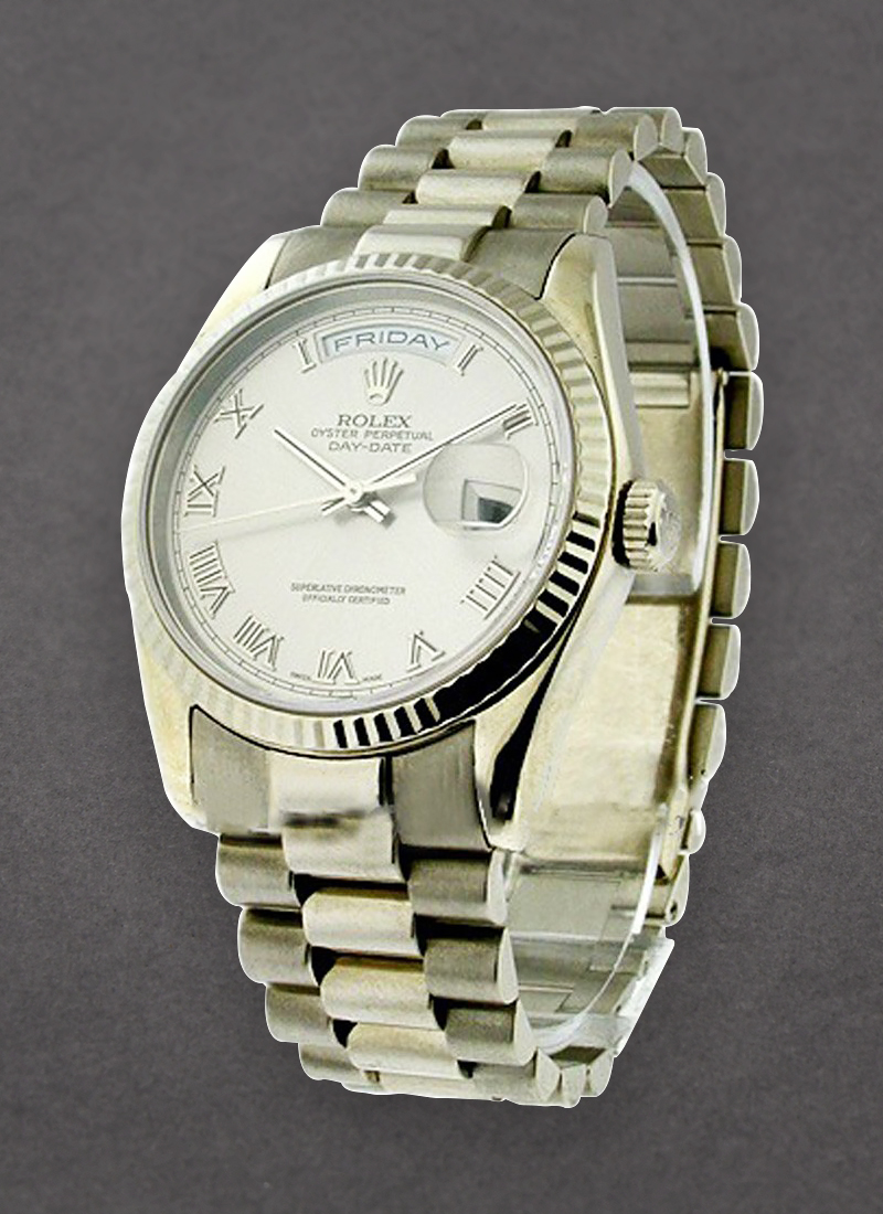 Pre-Owned Rolex Day Date 36mm President in White Gold with Fluted Bezel