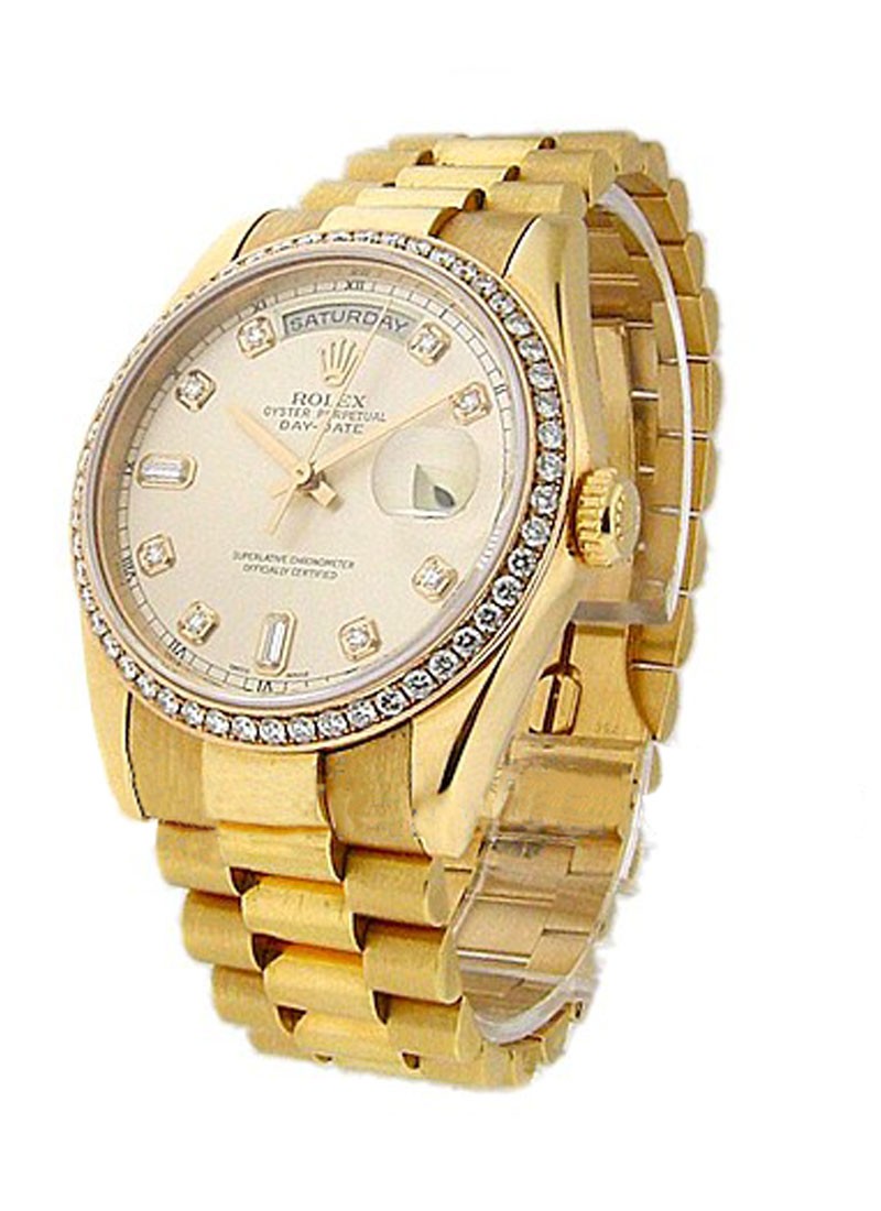 Pre-Owned Rolex Presidential in Rose Gold with Diamond Bezel