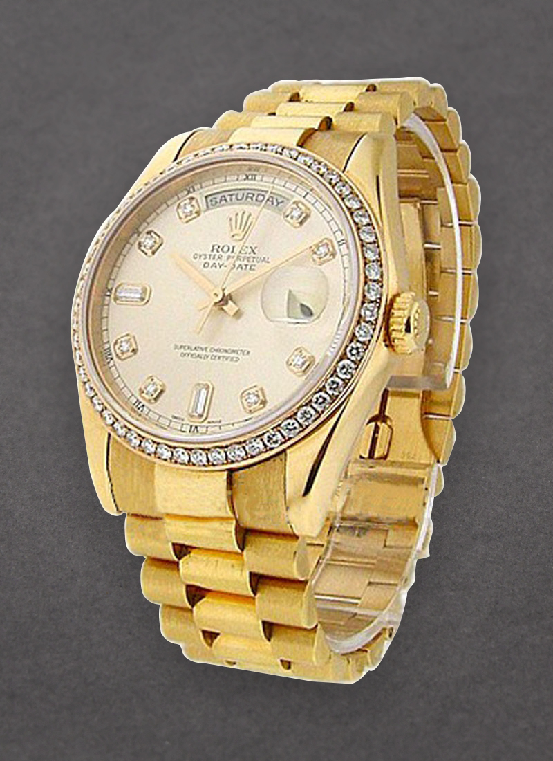 Pre-Owned Rolex Presidential in Rose Gold with Diamond Bezel