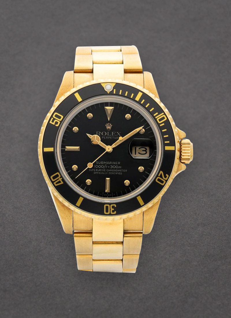 Pre-Owned Rolex Submariner in Yellow Gold With Black Bezel