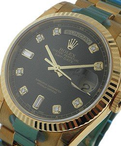 Day-Date President in Yellow Gold with Fluted Bezel on President Bracelet with Black Diamond Dial