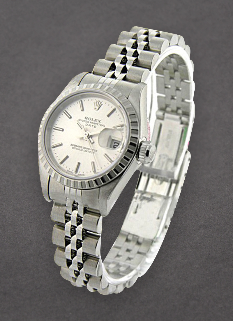 Pre-Owned Rolex Ladies Date 26mm in Steel with Engine Turn Bezel