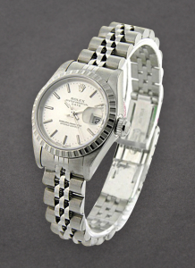Pre-Owned Rolex 79240 Ladies Date 26mm in Steel with Engine Turn Bezel 79240