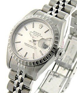 Ladies Date 26mm in Steel with Engine Turn Bezel on Jubilee Bracelet with Silver Stick Dial