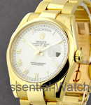 Day Date - Old Style President - 36mm - Yellow Gold on Oyster Bracelet with White Roman Dial