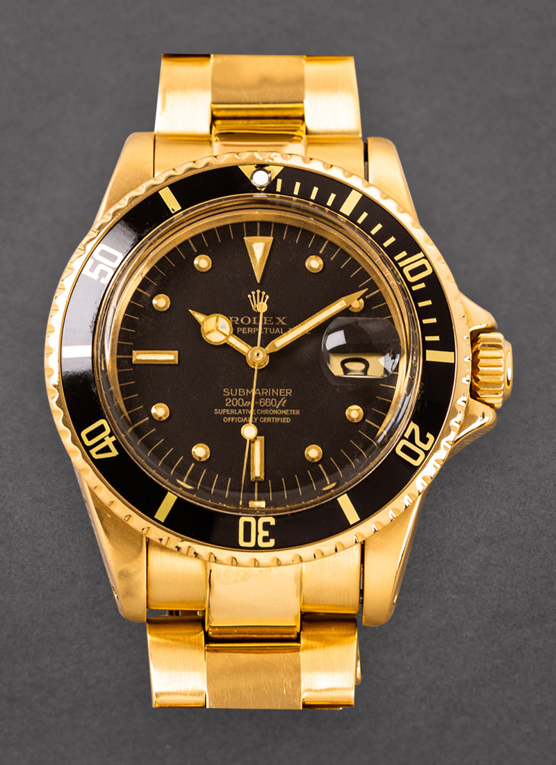 Pre-Owned Rolex Submariner in Yellow Gold With Black Bezel