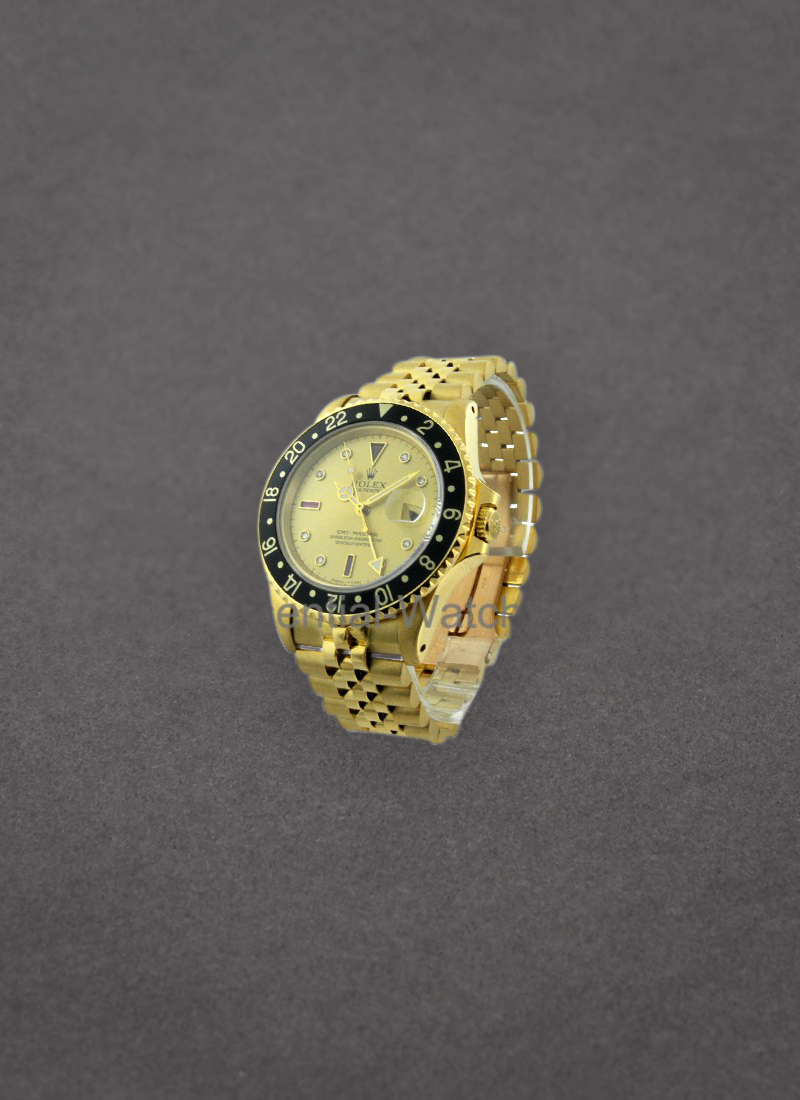 Pre-Owned Rolex Yellow Gold GMT Master I in Yellow Gold with Black Bezel