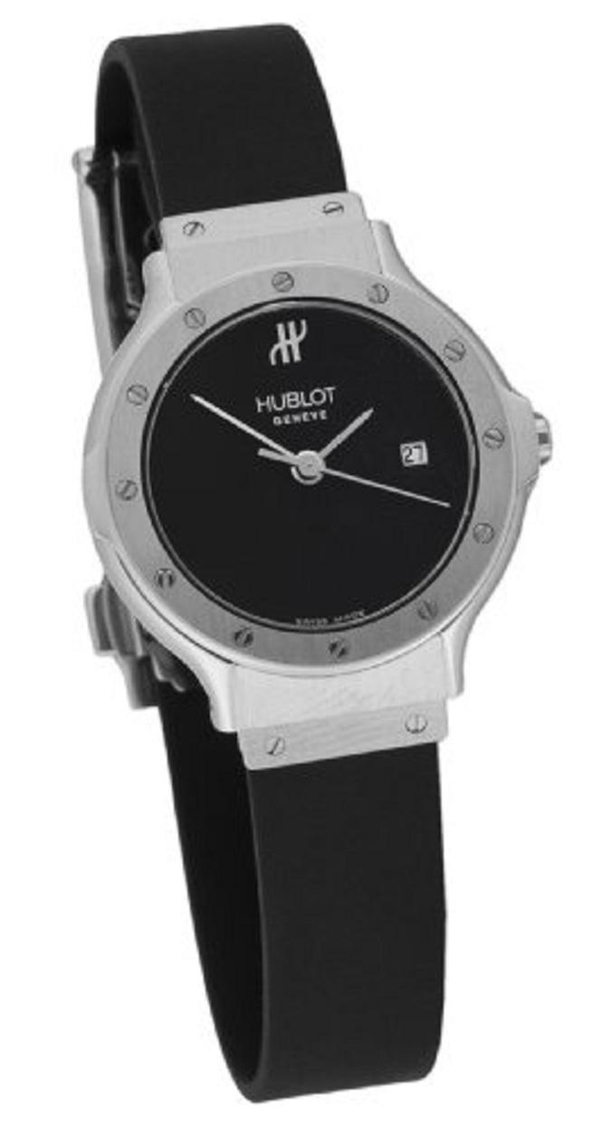 Classic Small Size 26mm Quart in Steel on Black Rubber Strap with Black Dial