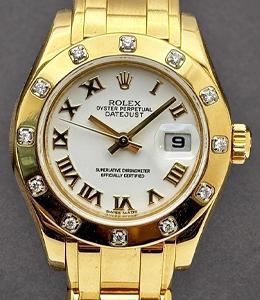 Masterpiece 29mm in Yellow Gold with 12 Diamond Bezel on Pearlmaster Bracelet with White Roman Dial