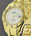 Masterpiece 29mm in Yellow Gold with 12 Diamond Bezel on Pearlmaster Bracelet with White Roman Dial