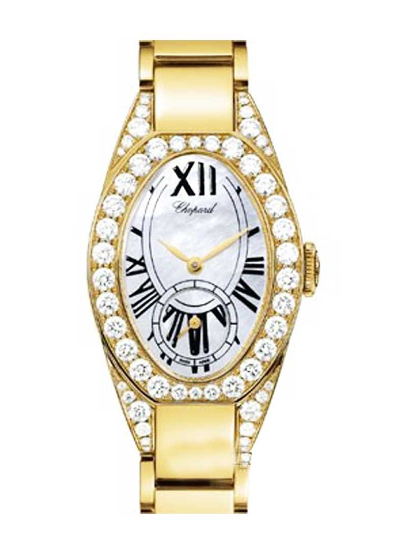 Chopard Ladies Classic Oval 28mm in Yellow Gold