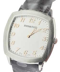 Tradition Classique Ultra Thin Platinum on Strap with Silver Dial