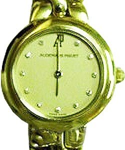 Lady's 23mm in Yellow Gold  on Yellow Gold Bracelet with Champagne Dial