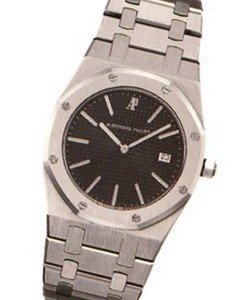 Royal Oak Quartz in Steel Steel on Bracelet with Black Dial