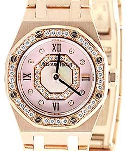 Royal Oak Ladies Quartz in Rose Gold - Diamond Bezel Rose Gold on Bracelet with MOP Dial