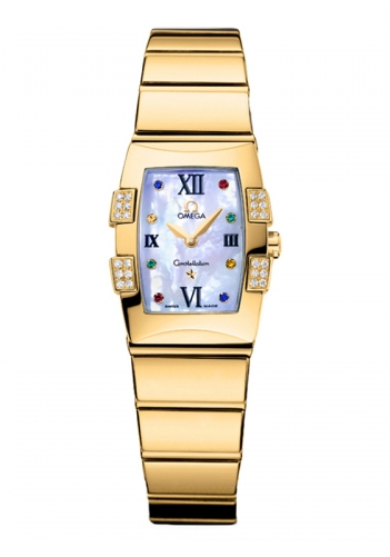 Constellation Quadrella in Yellow Gold on Yellow Gold Bracelet with MOP Dial