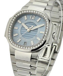 Nautilus Ladies 7008/1A in Steel with Diamond Bezel on Steel Bracelet with Blue Dial