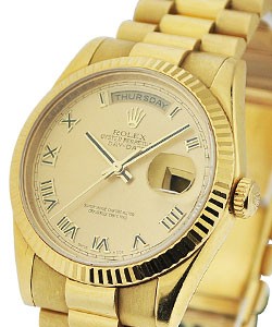 Day-Date President in Yellow Gold with Fluted Bezel on President Bracelet with Champagne Roman Dial