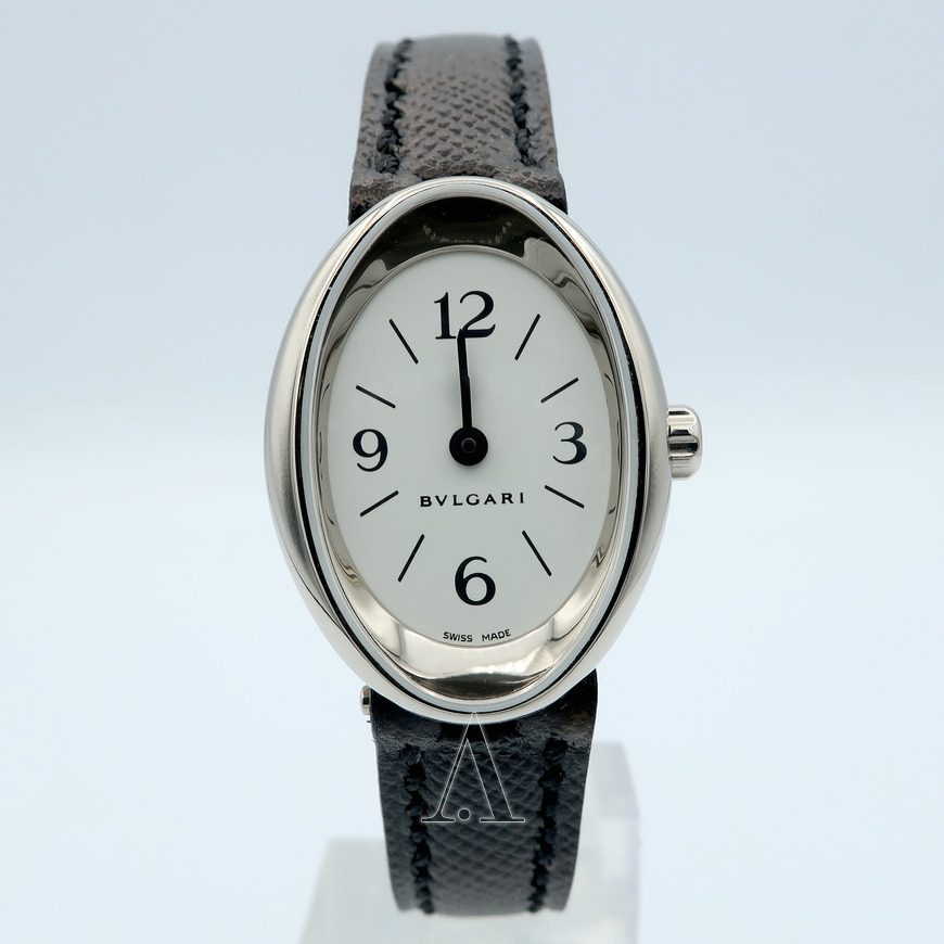 Lady's Ovale in White Gold on Black Lizard Leather Strap with White Dial