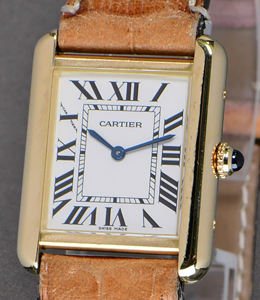 Tank Solo Quartz in Yellow Gold- Unisex on Black Crocodile Leather Strap with White Dial