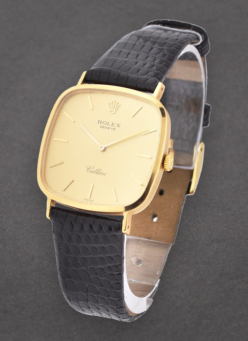 Pre-Owned Rolex Cellini in Yellow Gold