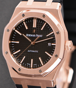 Royal Oak Automatic 41mm in Rose Gold on Black Rubber B Strap with Black Dial