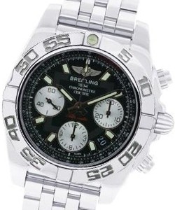 Chronomat Evolution Men's Automatic in Steel On Steel Brcelet with Black Dial - Silver Subdials