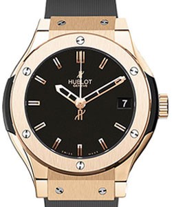 Classic Fusion 33mm in Rose Gold on Black Rubber Strap with Mat Black Dial