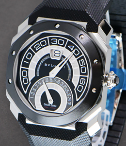 Octo Bi-Retro in Steel with Ceramic Bezel on Rubber with Black Dial