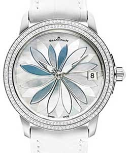 Women Ultra-Slim - 2 Rows Diamond Bezel White Gold on Strap with MOP Marquetry Dial