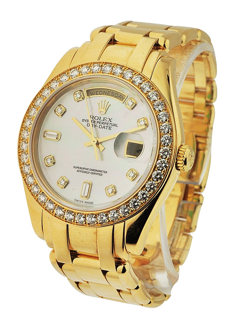 Pre-Owned Rolex Masterpiece Day Date in Yellow Gold with Diamond Bezel