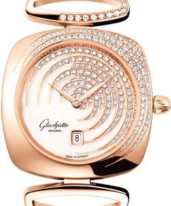 Pavonina 31mm Quartz in Rose Gold with Diamonds on Rose Gold Diamond Bracelet with White Cold Enamel Diamond Dial