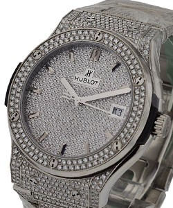 Classic Fusion 45mm  in Whate Gold with Full Pave White Gold Diamond Bracelet -  Pave Diamond Dial