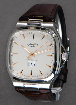 Glashutte 2-39-47-11-12-04 Seventies Panorama Date in Steel 2-39-47-11-12-04