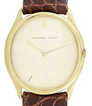 Vintage Oval in Yellow Gold on Leather Strap with Beige Dial