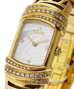 Shanta with Diamond Bezel Yellow Gold on Bracelet