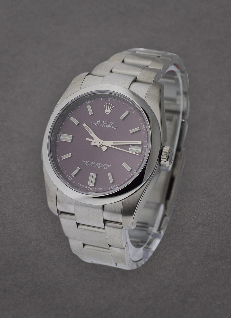 Pre-Owned Rolex Oyster Perpetual 39mm in Steel with Domed Bezel