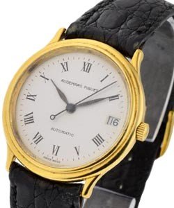 Classic in Yellow Gold on Black Leather Strap with White Dial