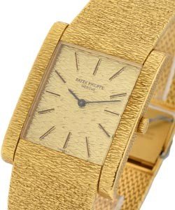 Vintage 1960s Ref No. 3553/1J Bark Finished 18KT Yellow Gold on Bracelet 