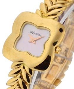 Baby Butterfly in Yellow Gold on Bracelet with Pink MOP Dial